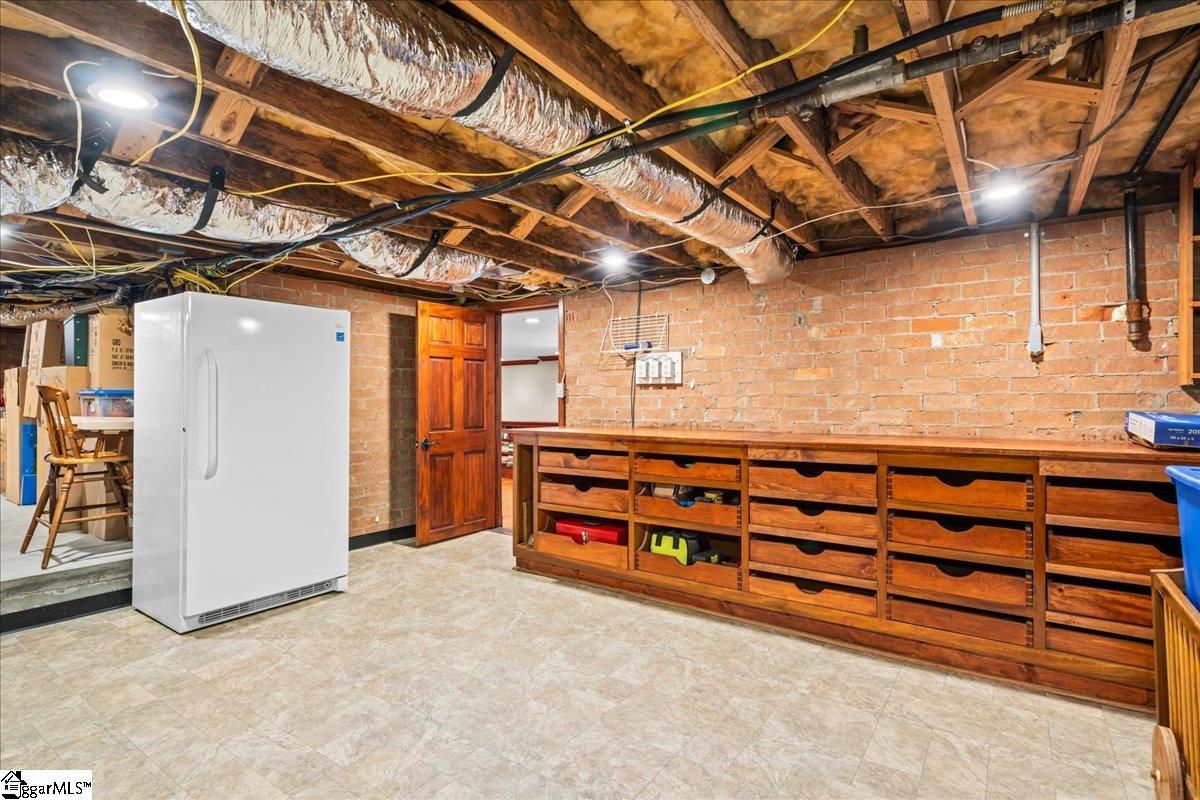 4 Huntington Court