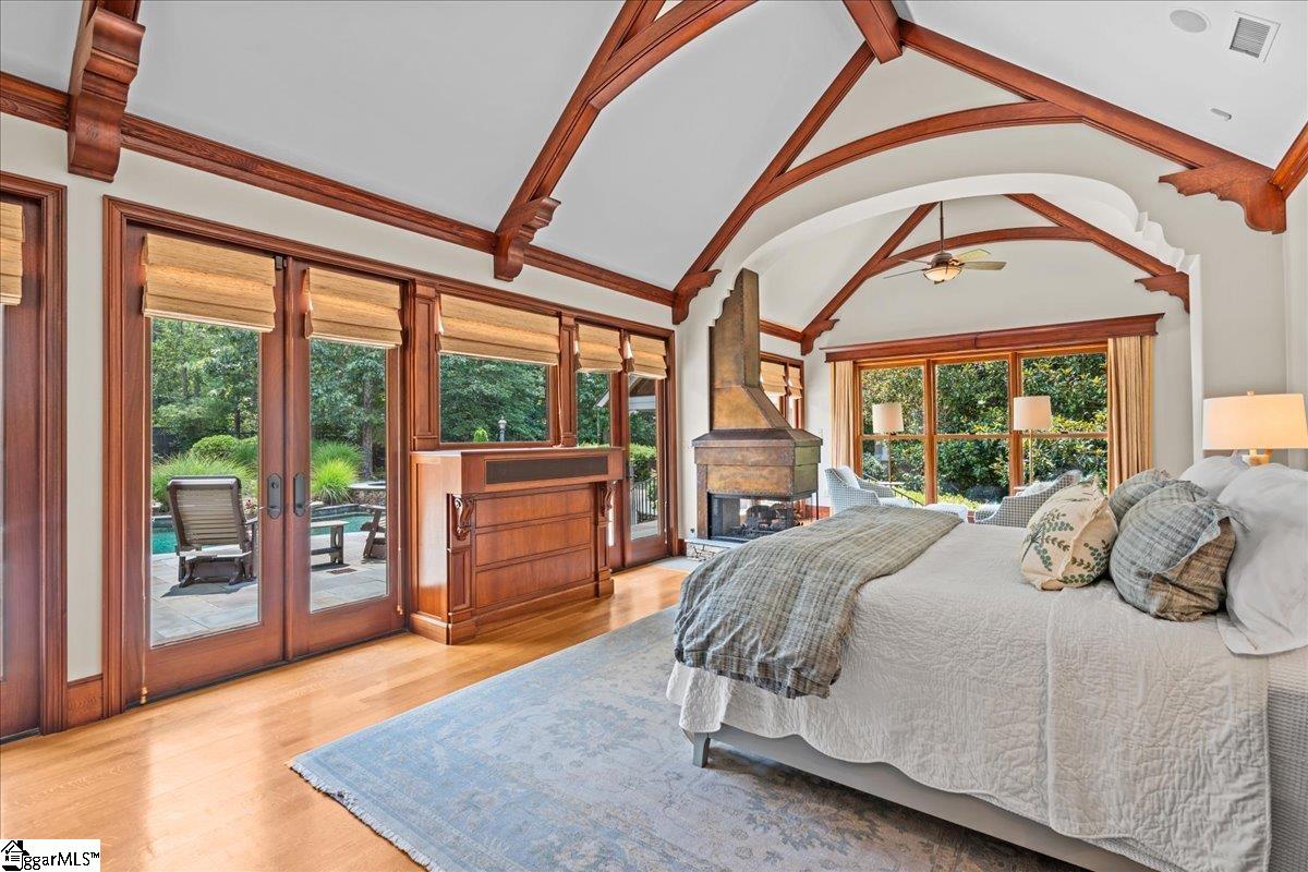 4 Huntington Court