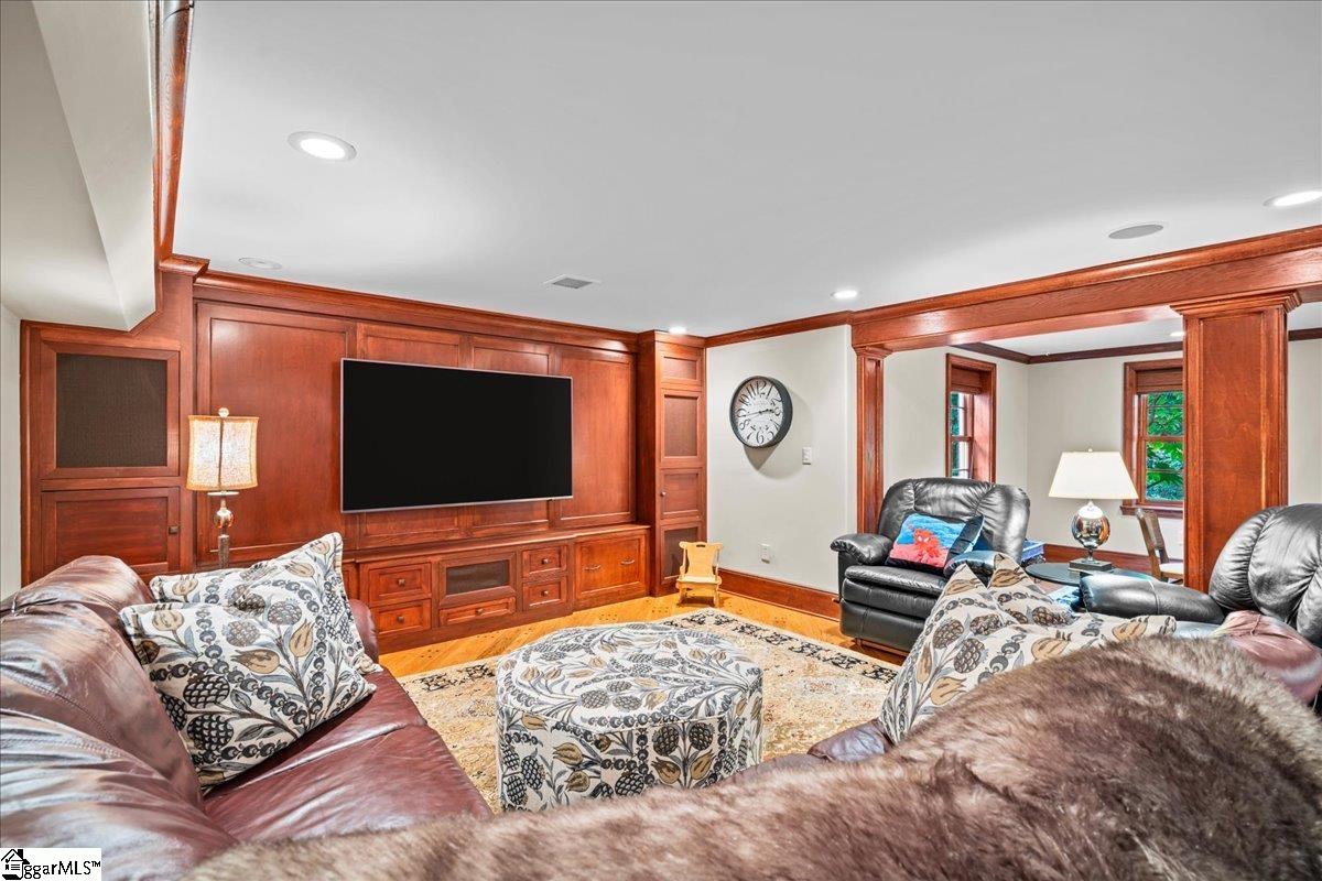 4 Huntington Court