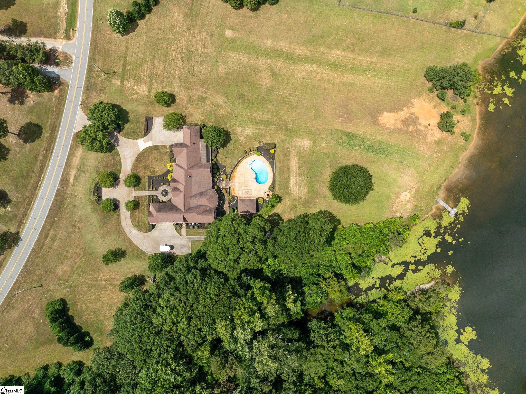 1474 Stewart Dairy Road, Gray Court