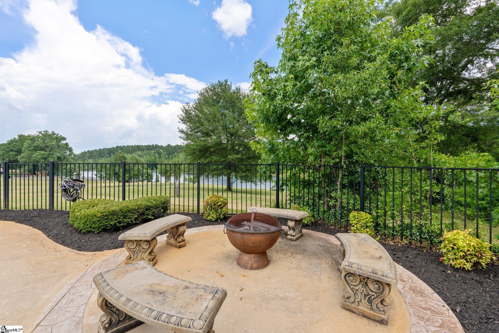 1474 Stewart Dairy Road, Gray Court