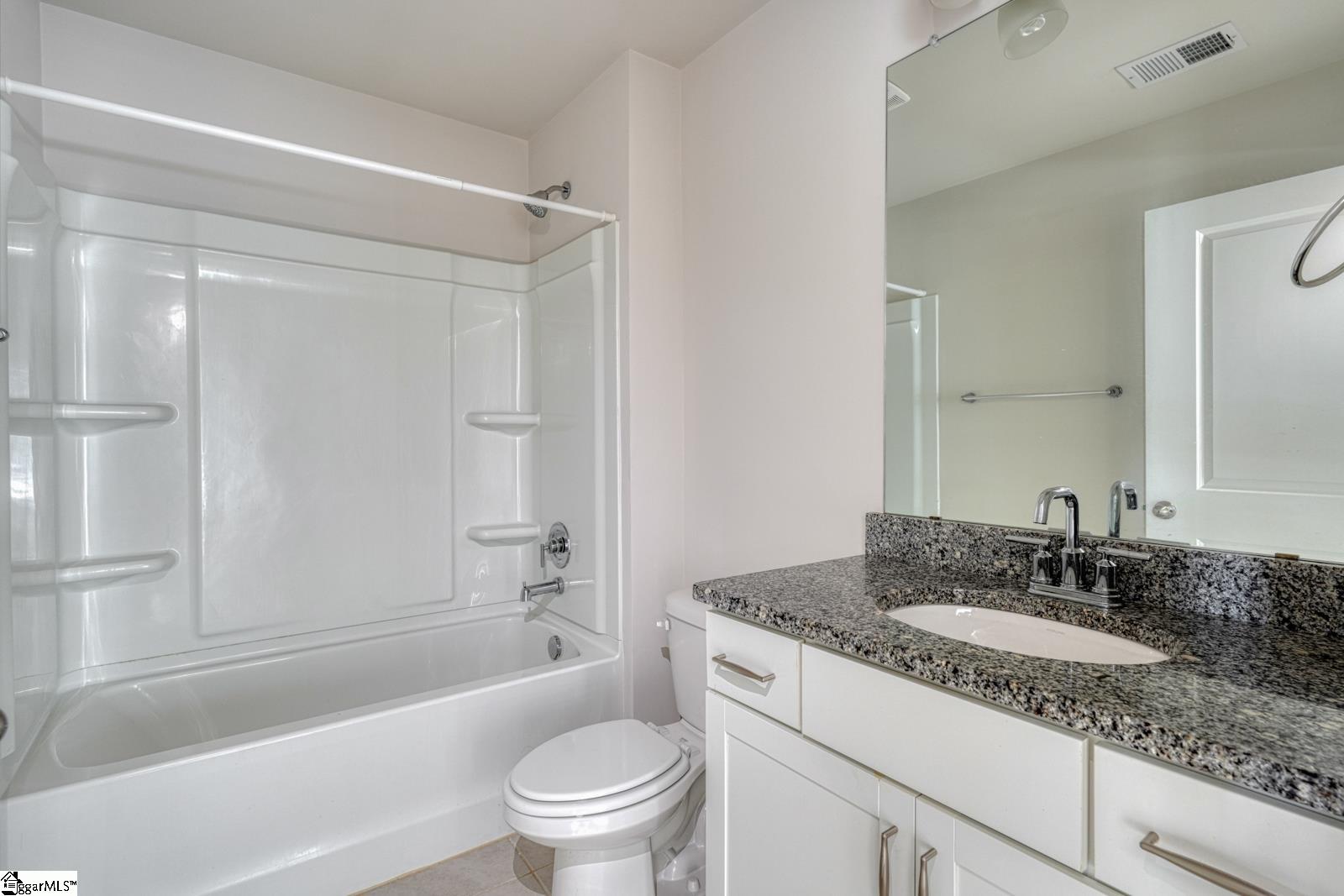 571 Yellow Fox Road, Greer