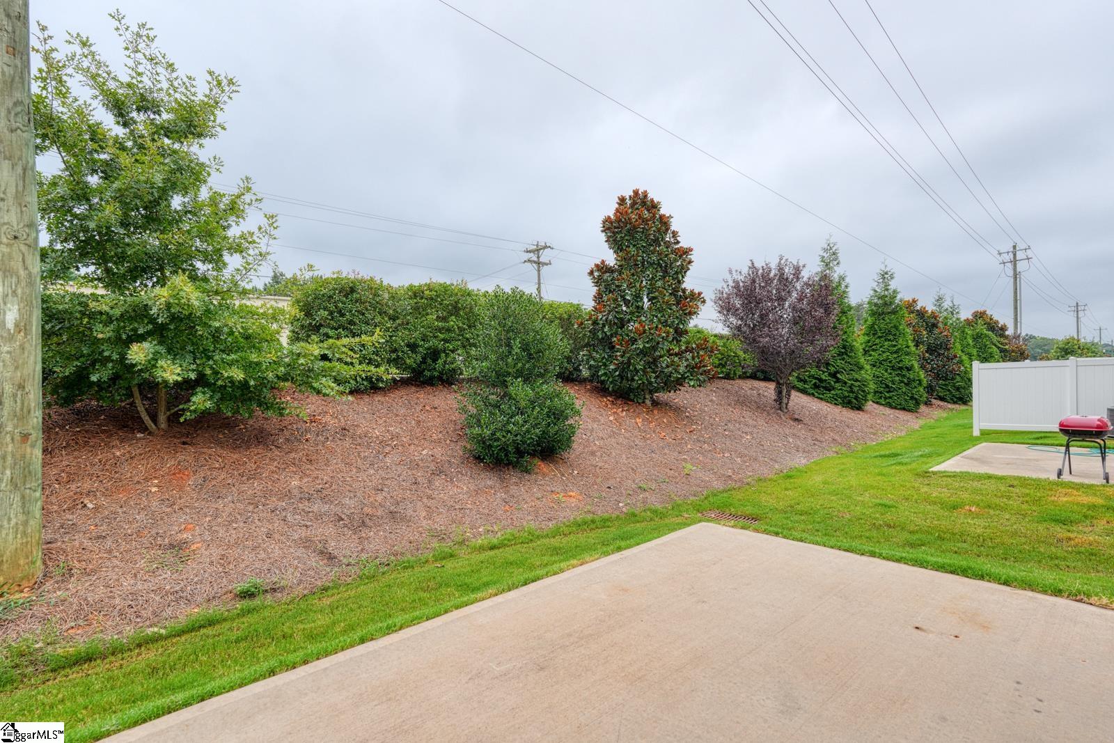 571 Yellow Fox Road, Greer