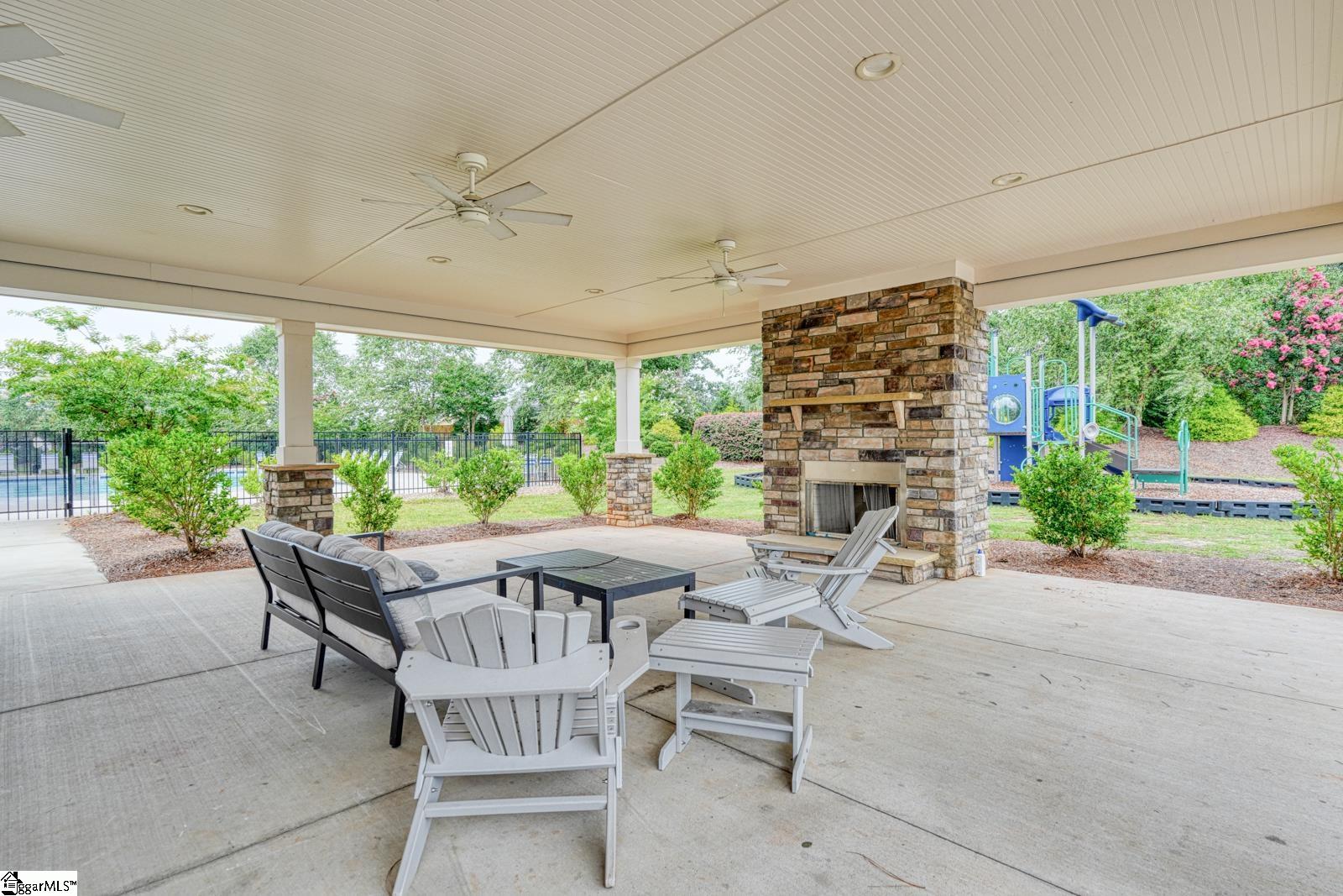 571 Yellow Fox Road, Greer