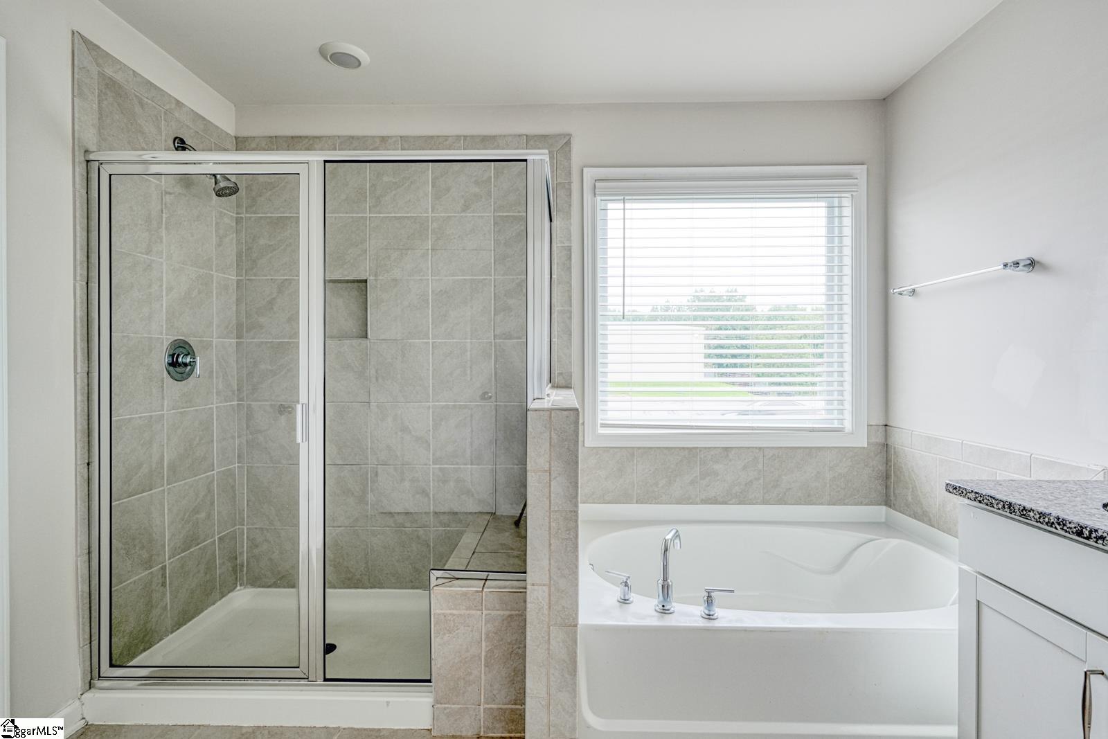 571 Yellow Fox Road, Greer