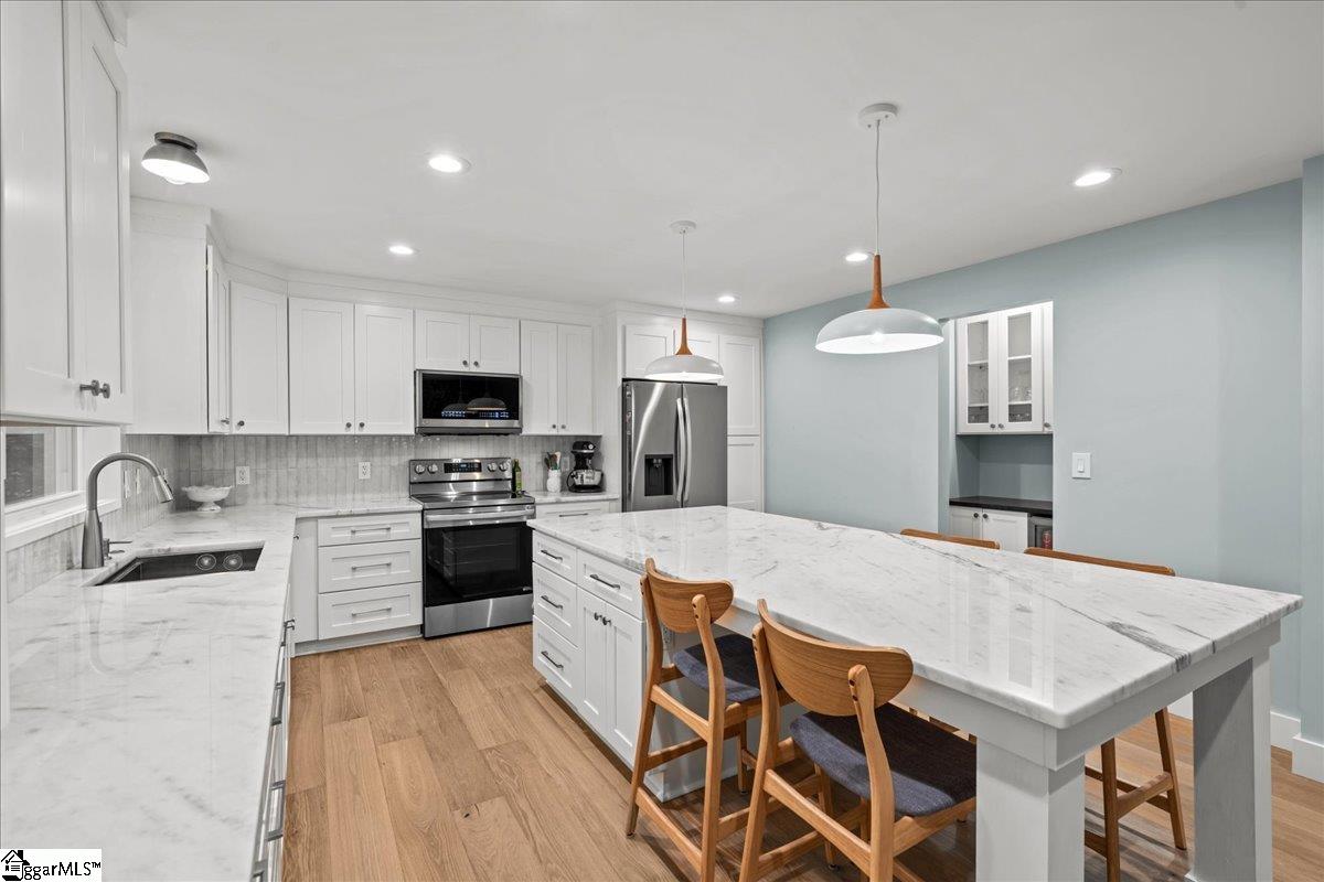 117 Shady Creek Court