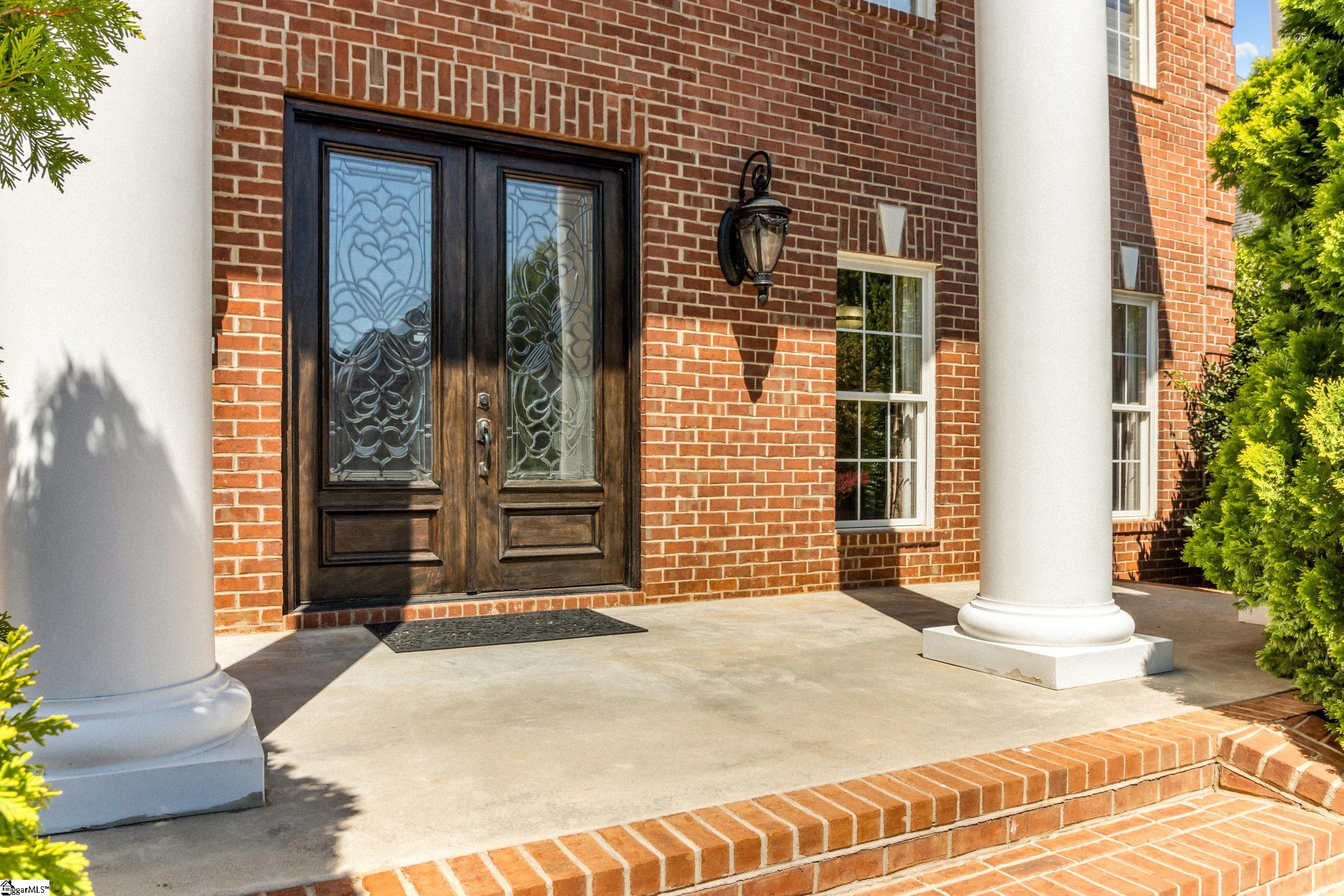 201 Corinthian Drive