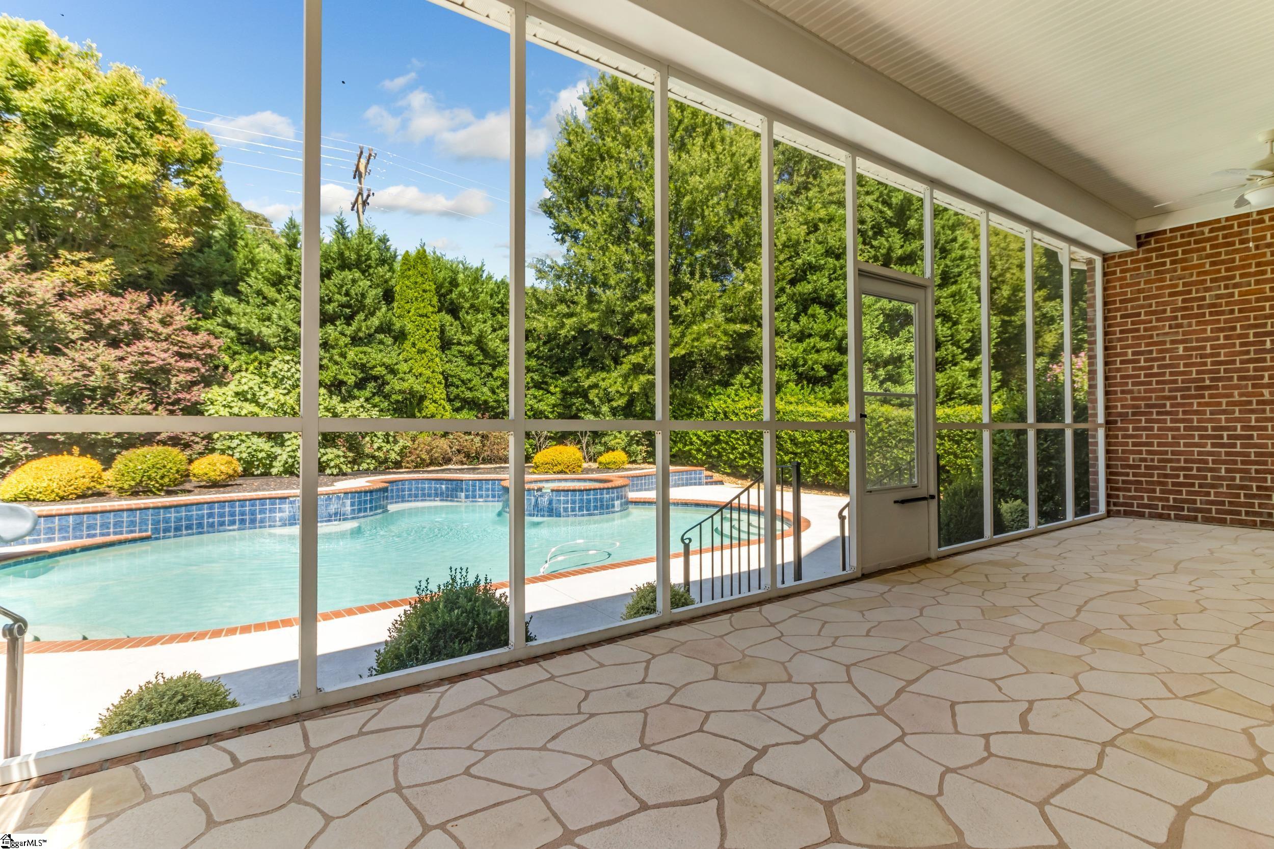 201 Corinthian Drive