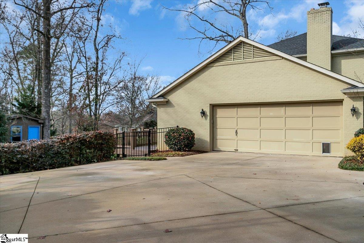 400 Stone Ridge Road