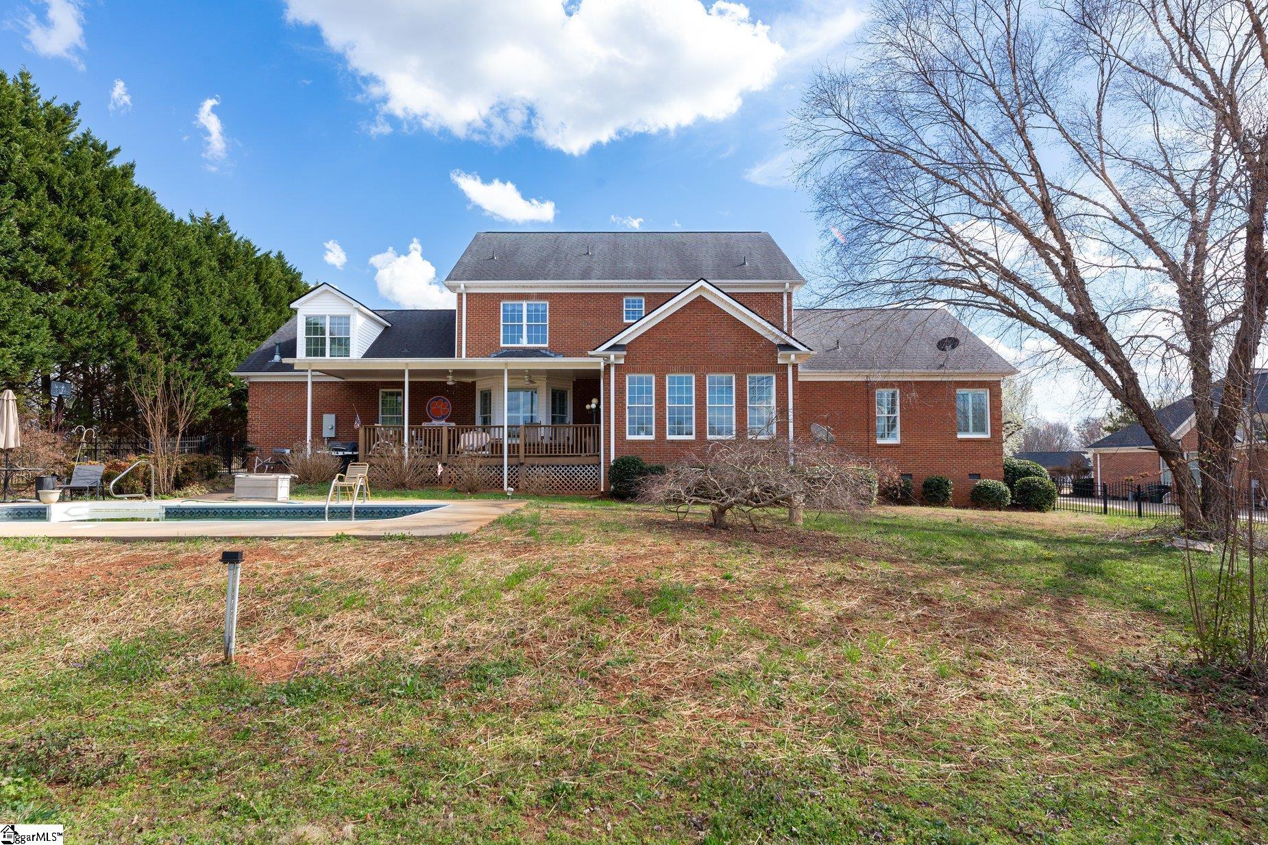 319 Waters Road