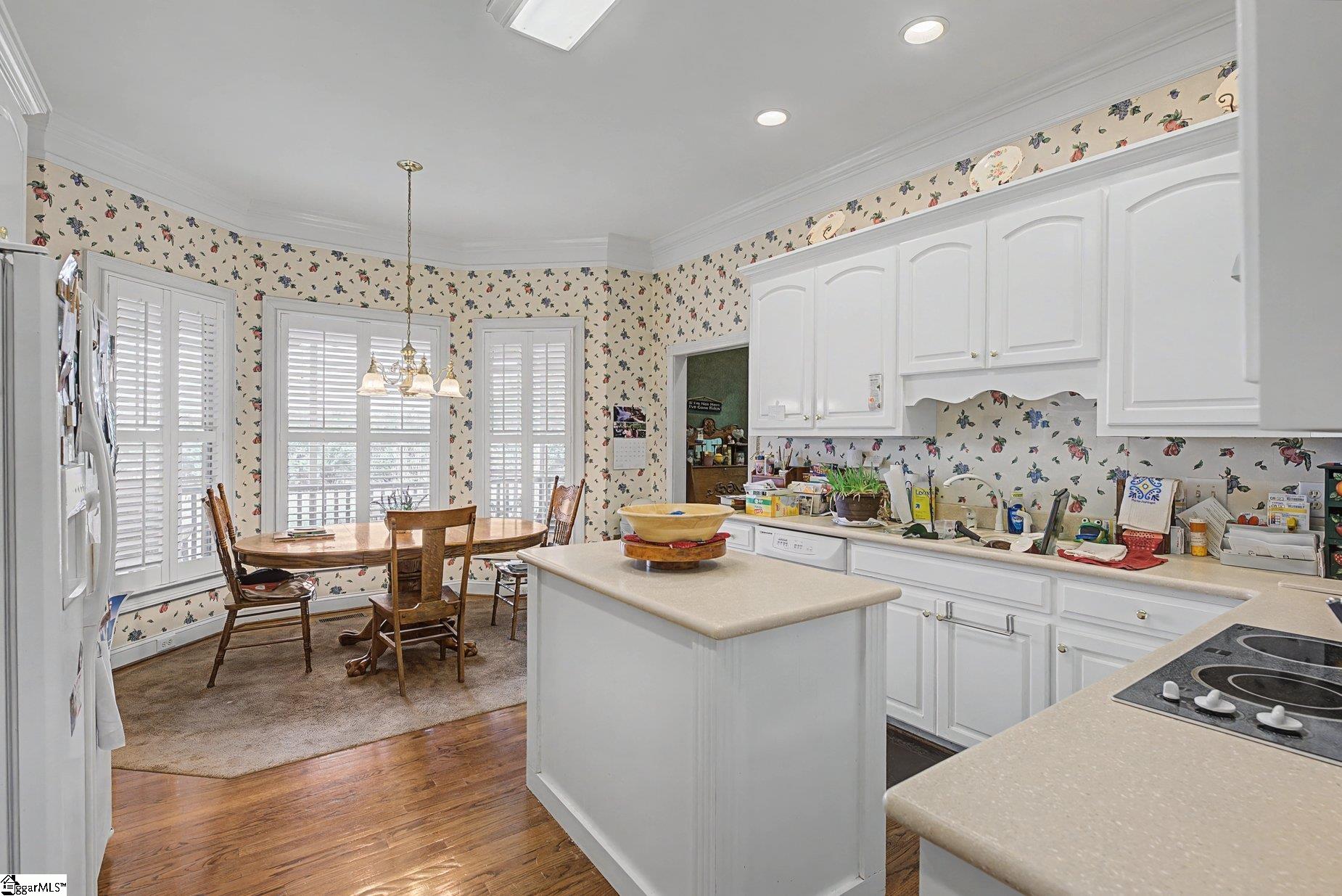 319 Waters Road