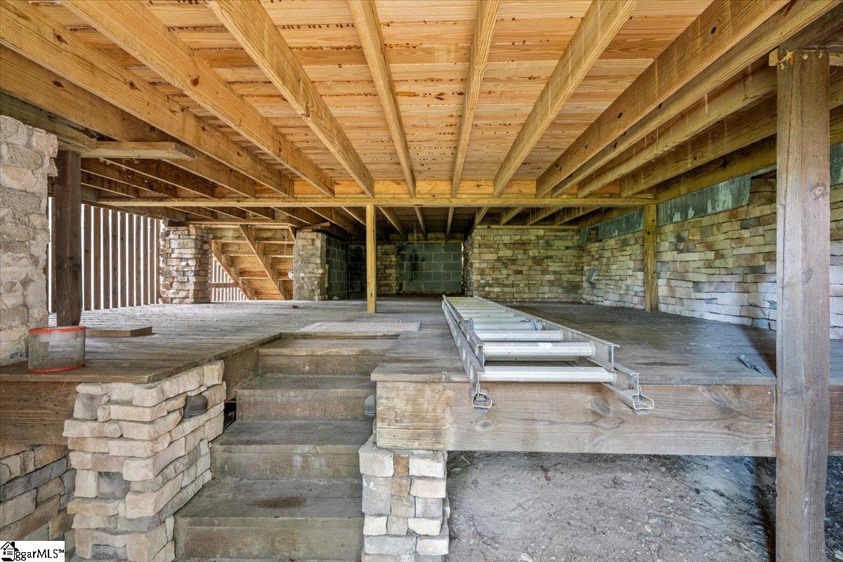 160 Duffs Mountain Road