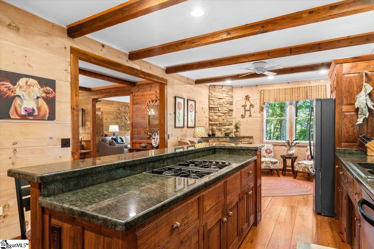 160 Duffs Mountain Road