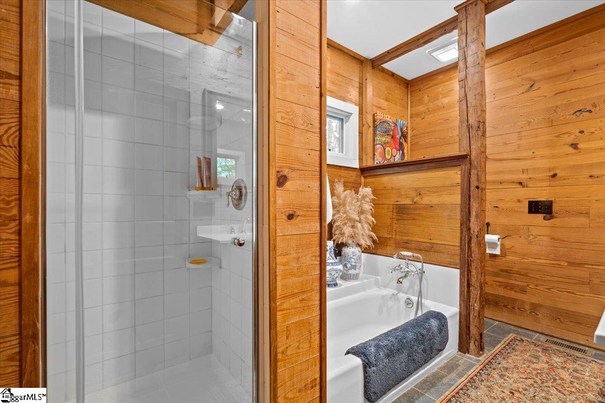 160 Duffs Mountain Road