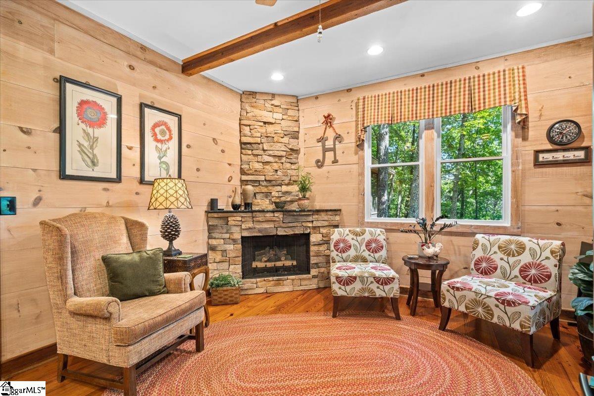 160 Duffs Mountain Road