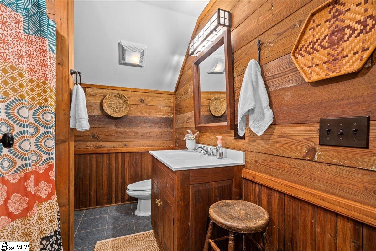 160 Duffs Mountain Road