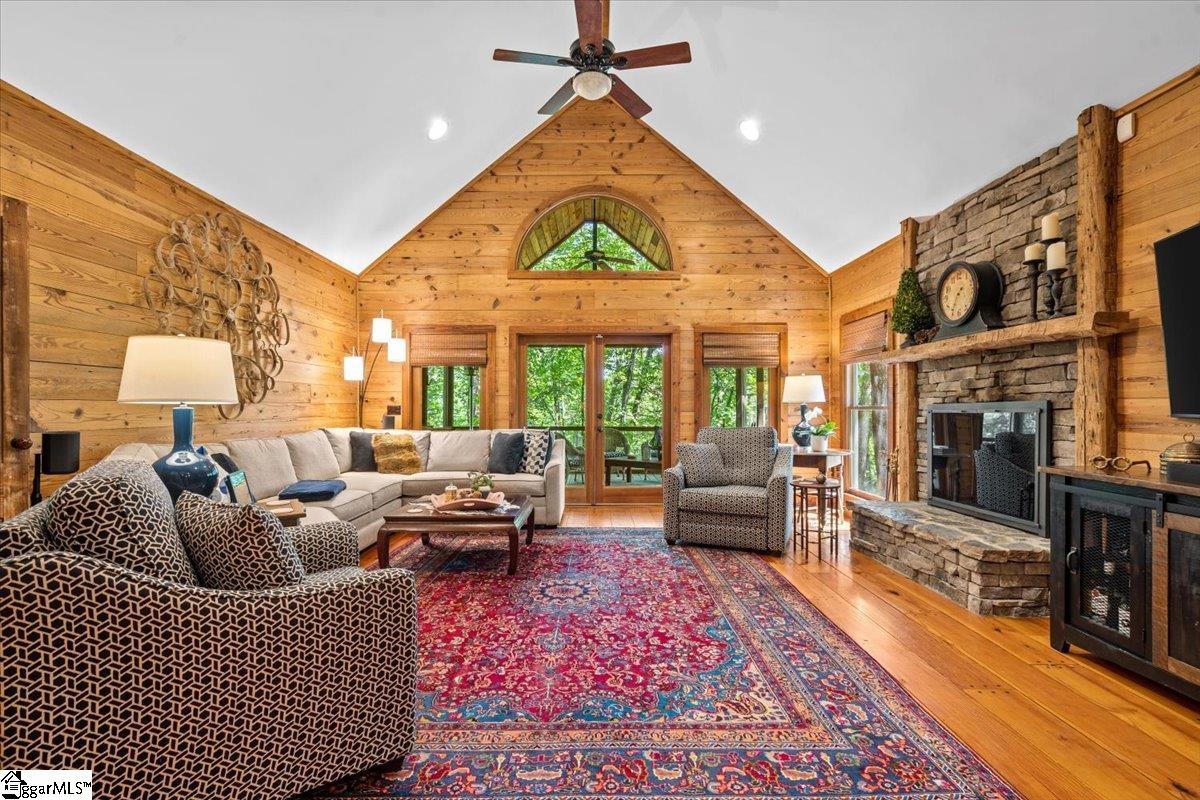 160 Duffs Mountain Road