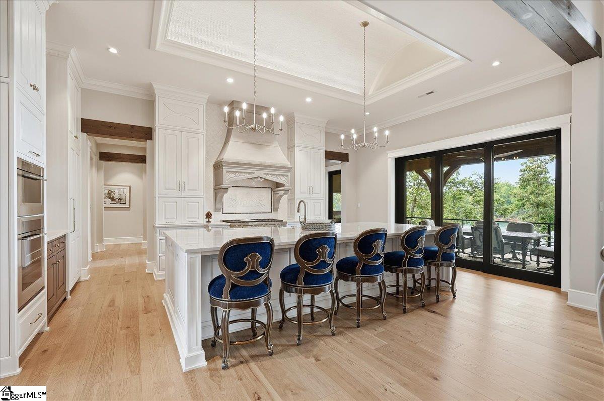 435 Peninsula Ridge
