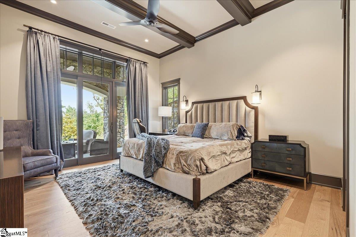 435 Peninsula Ridge