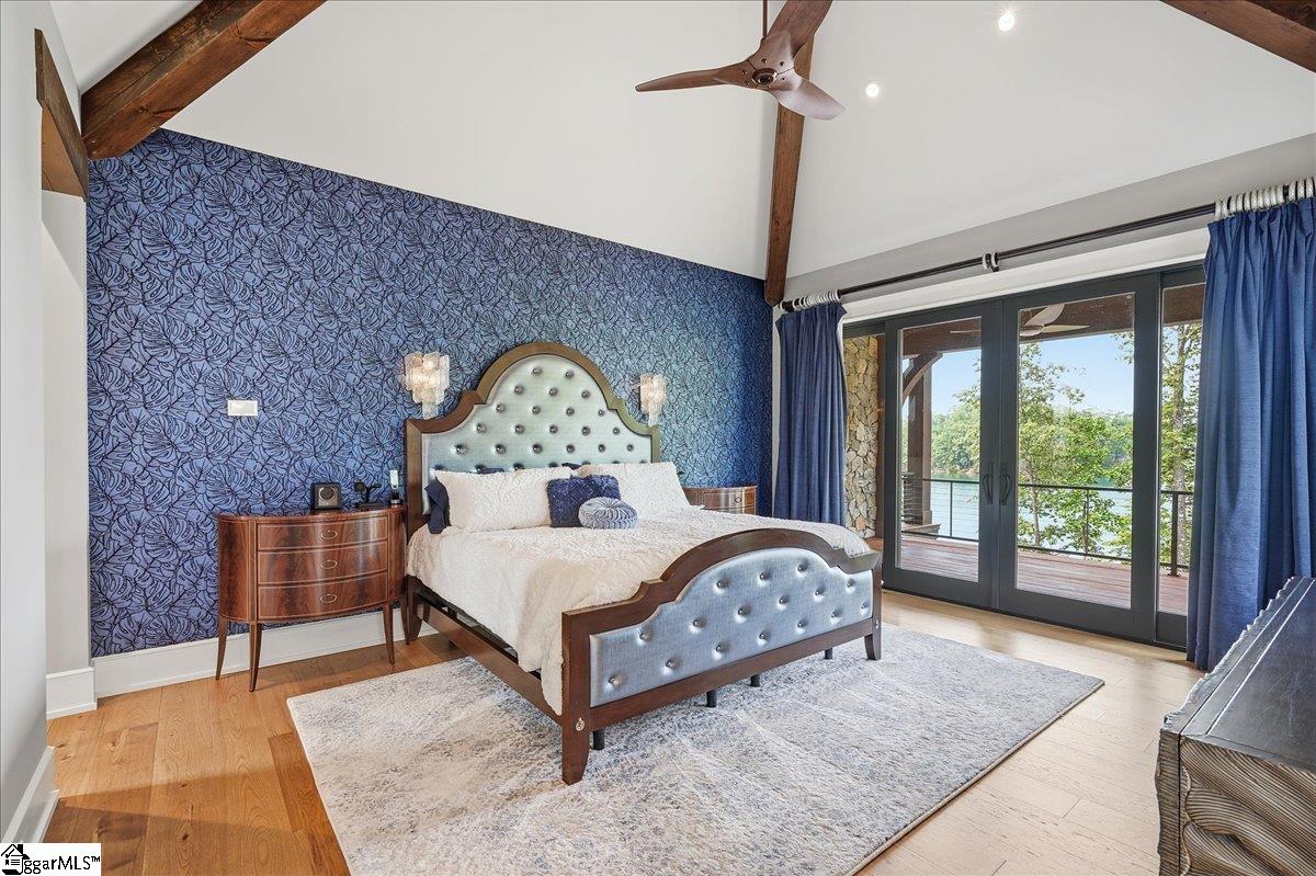 435 Peninsula Ridge