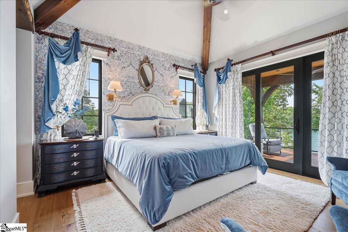 435 Peninsula Ridge