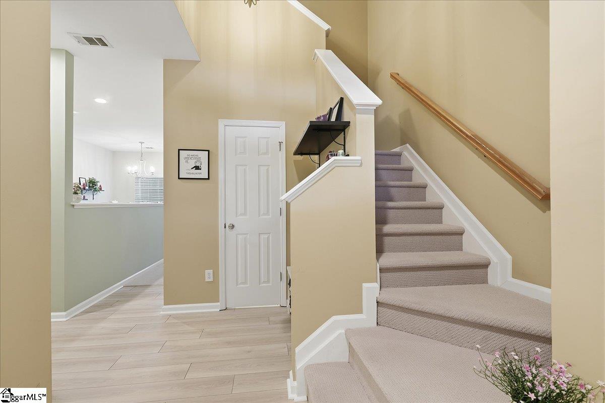 16 Rock Side Court