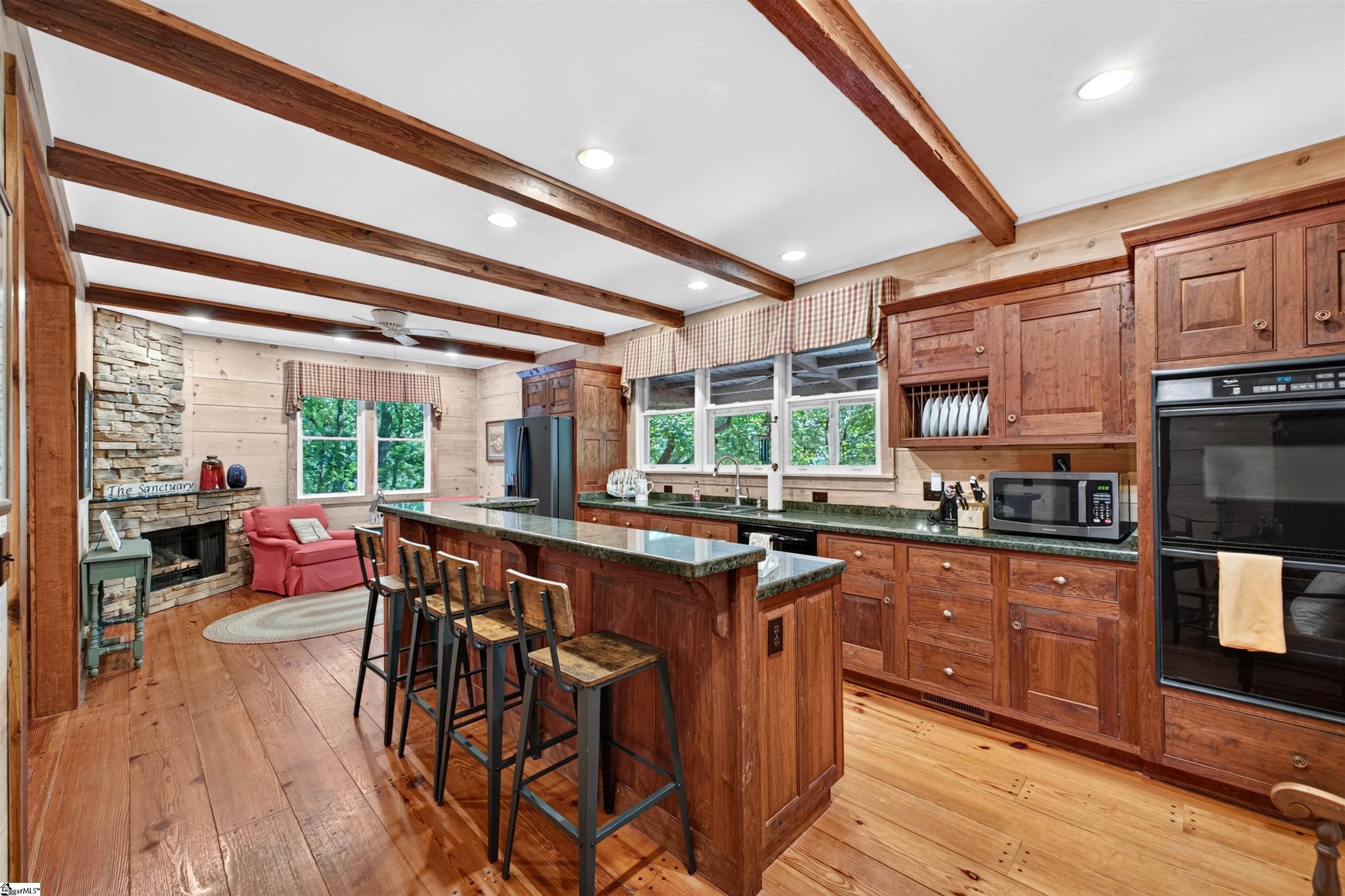 160 Duffs Mountain Road