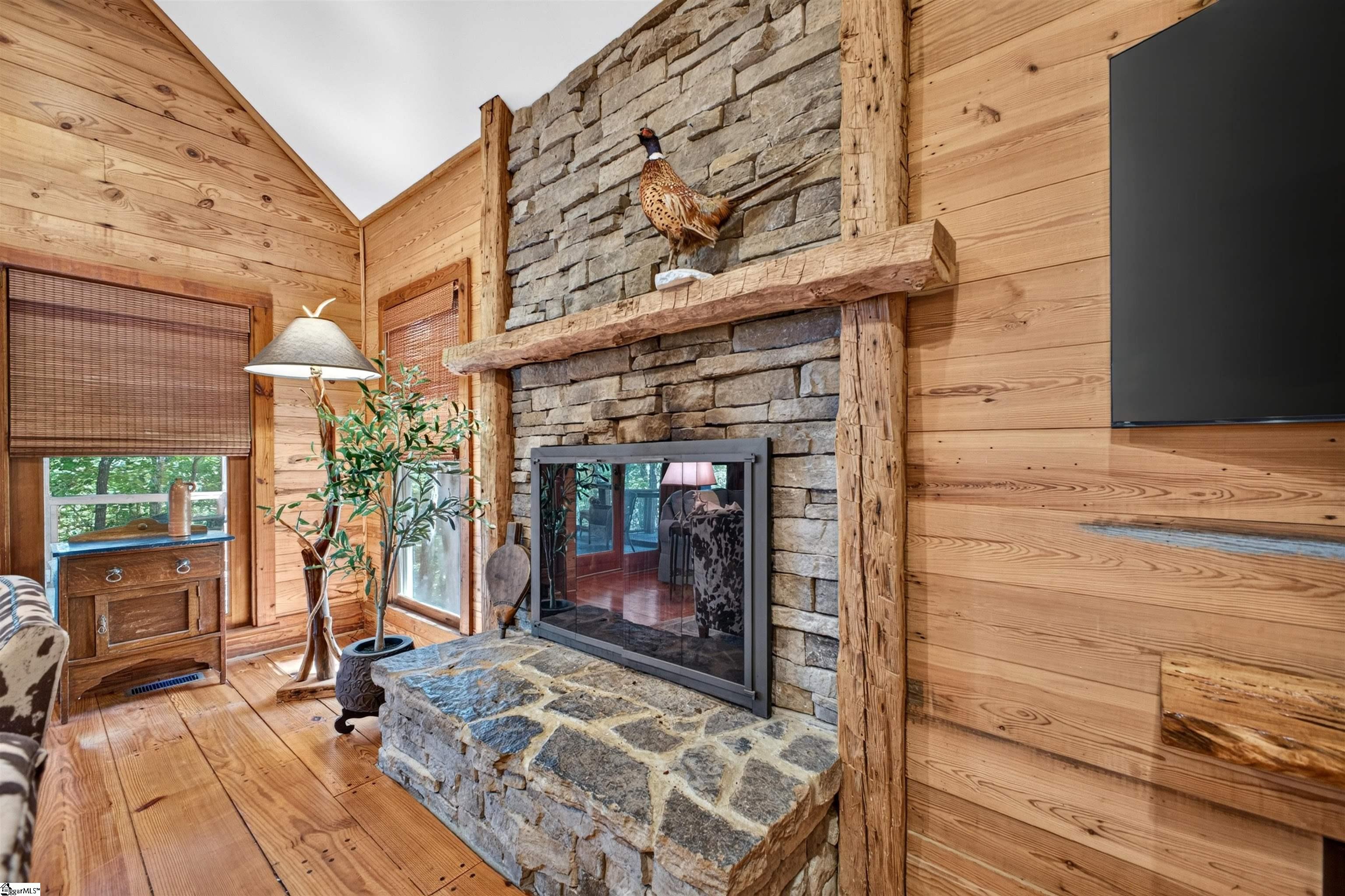 160 Duffs Mountain Road