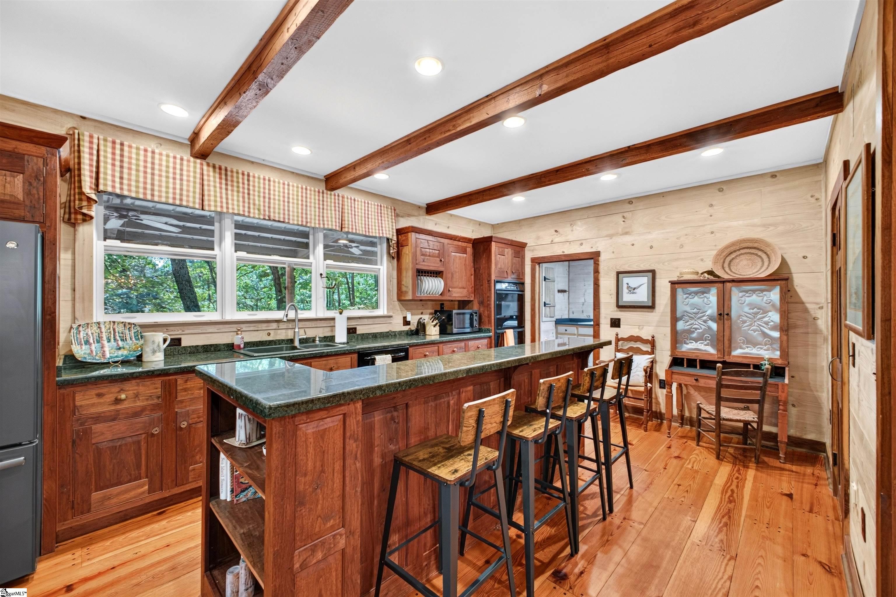 160 Duffs Mountain Road