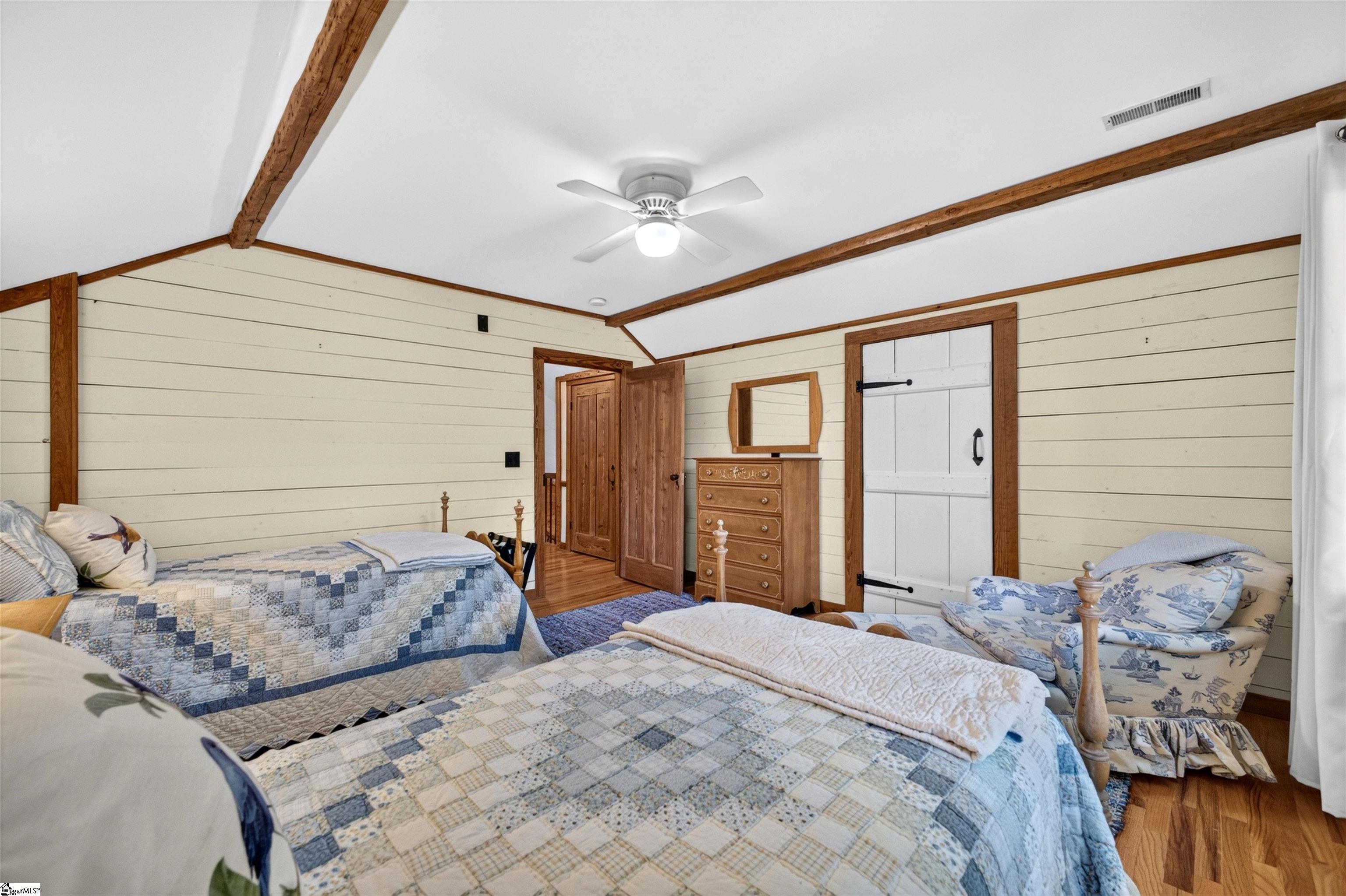 160 Duffs Mountain Road