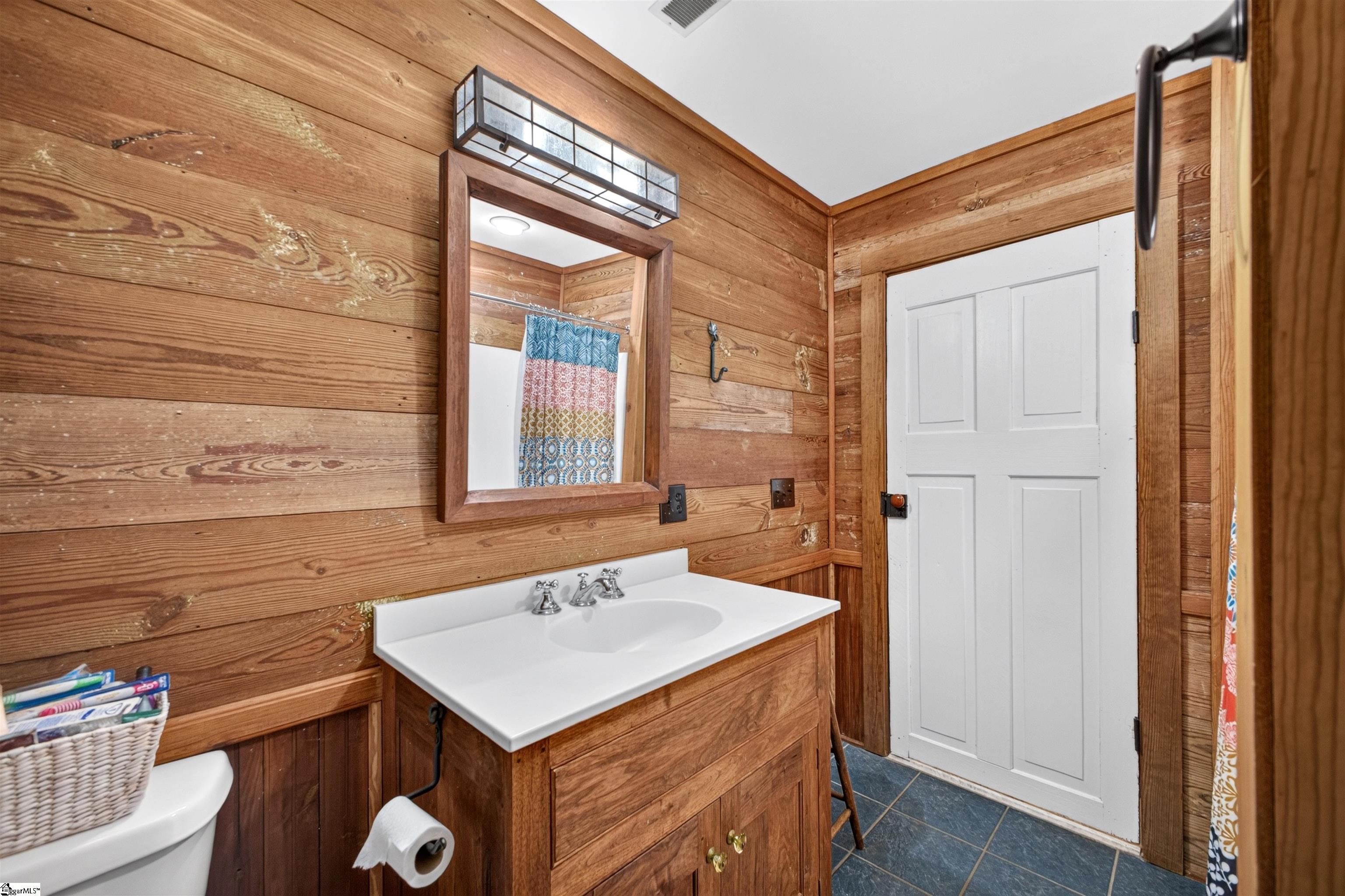 160 Duffs Mountain Road