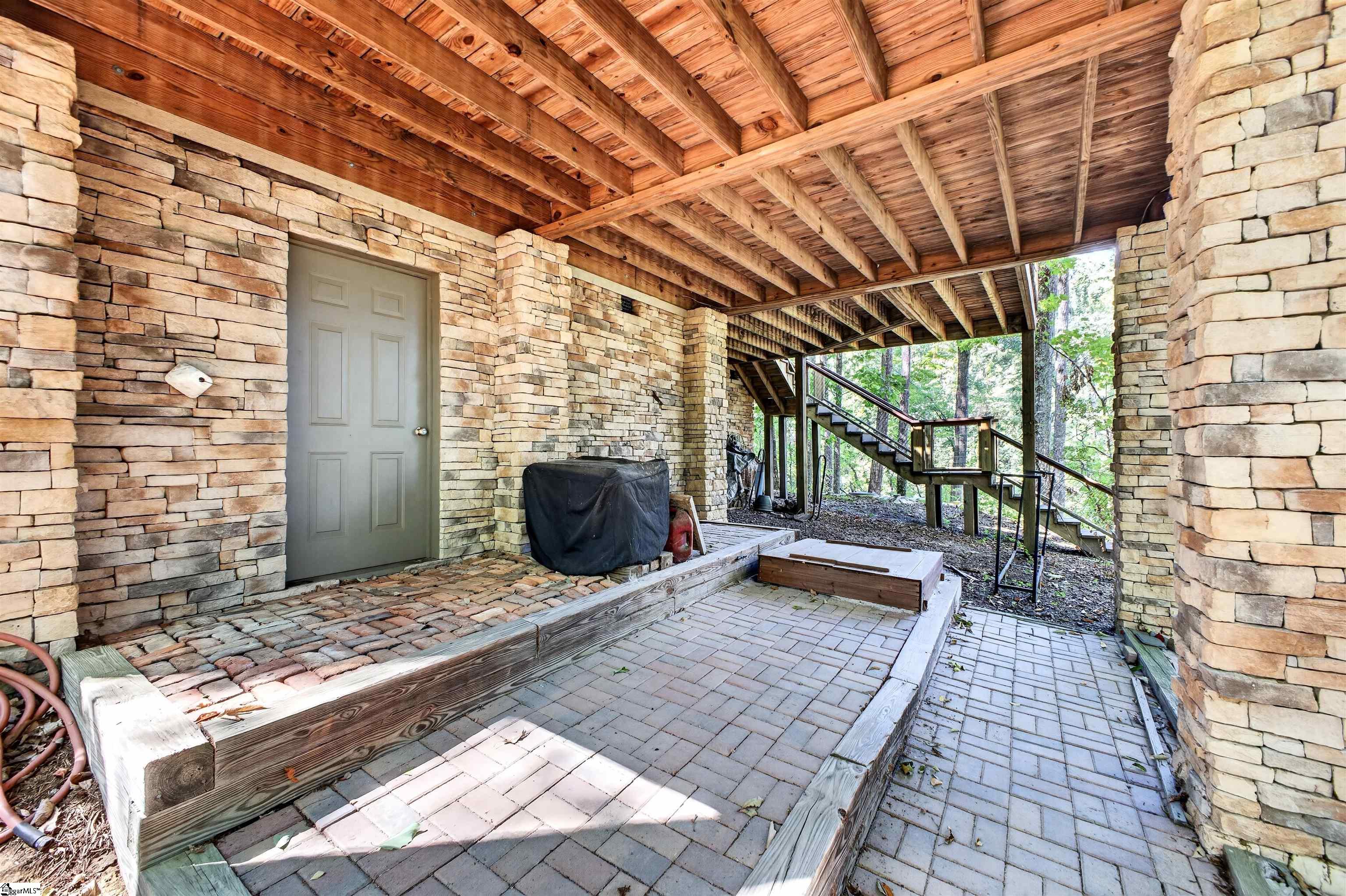 160 Duffs Mountain Road