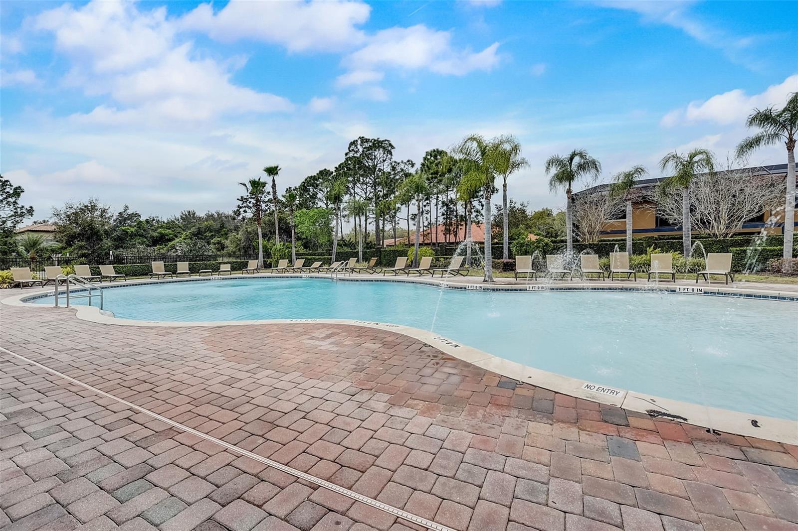 523 LAZIO CIR