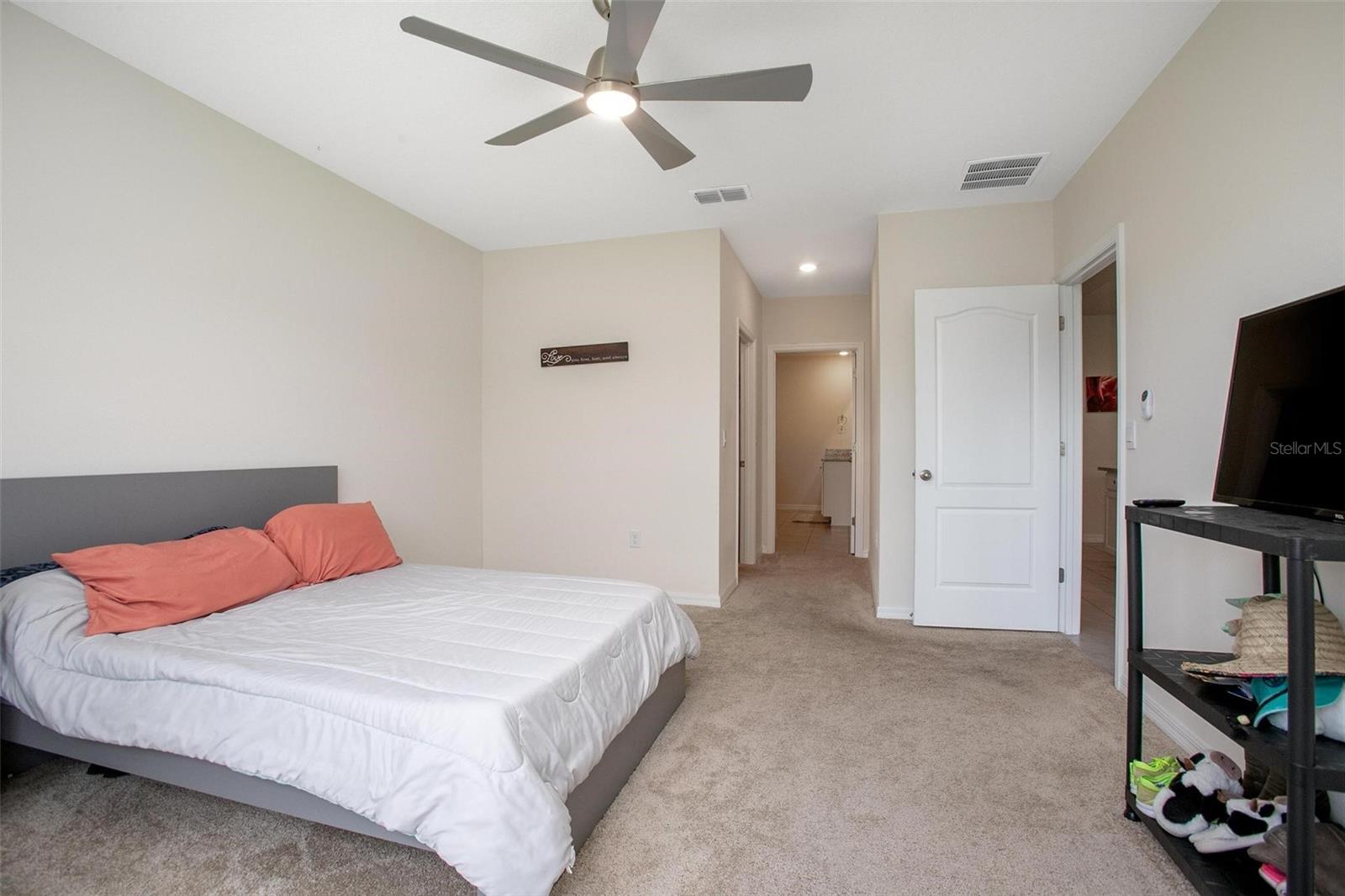 523 LAZIO CIR