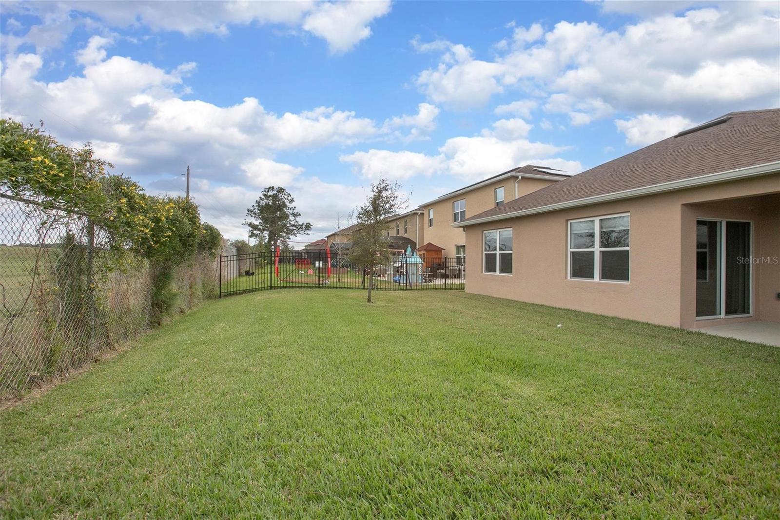 523 LAZIO CIR