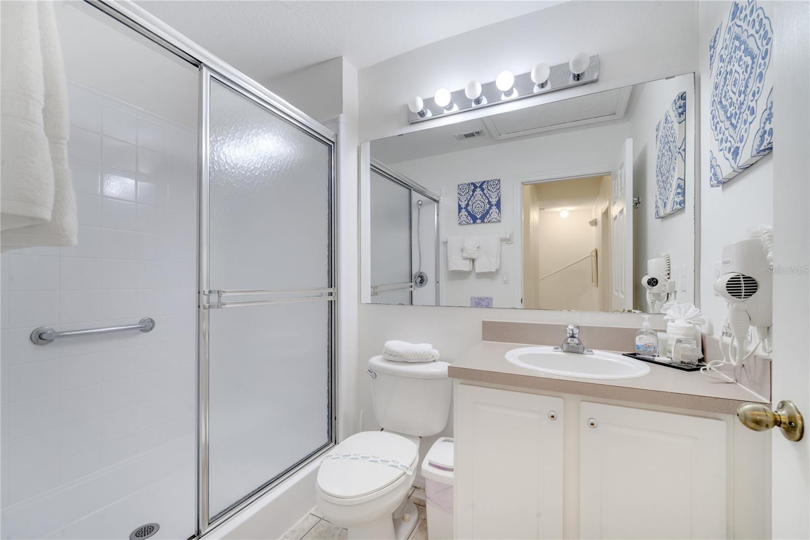 1027 PARK RIDGE CIR