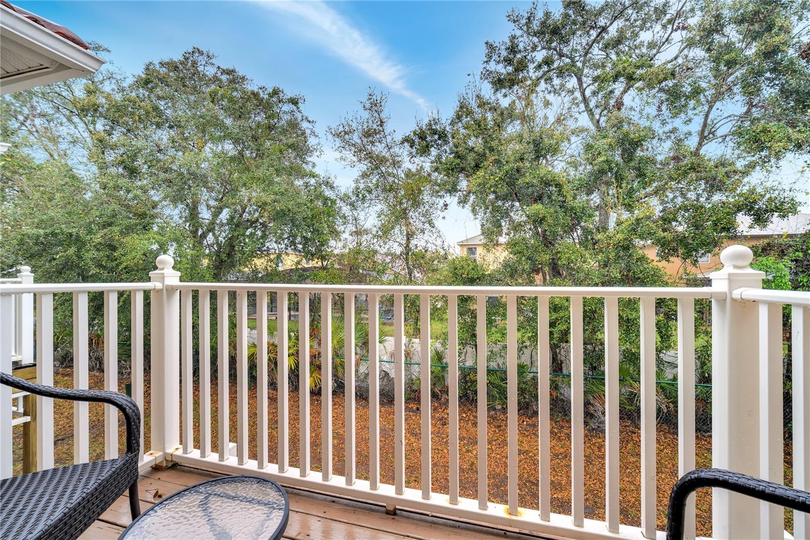 1027 PARK RIDGE CIR