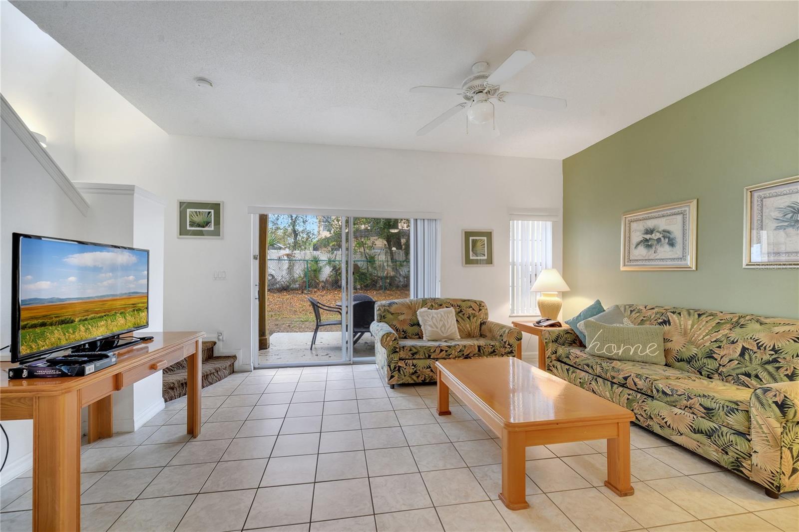 1027 PARK RIDGE CIR