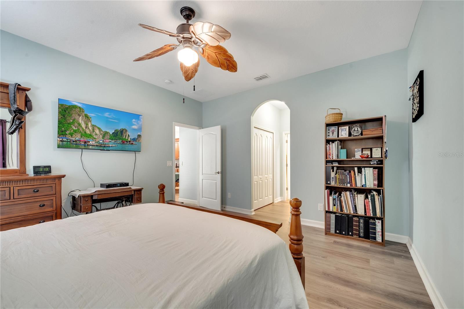 15648 CAMP DUBOIS CRES