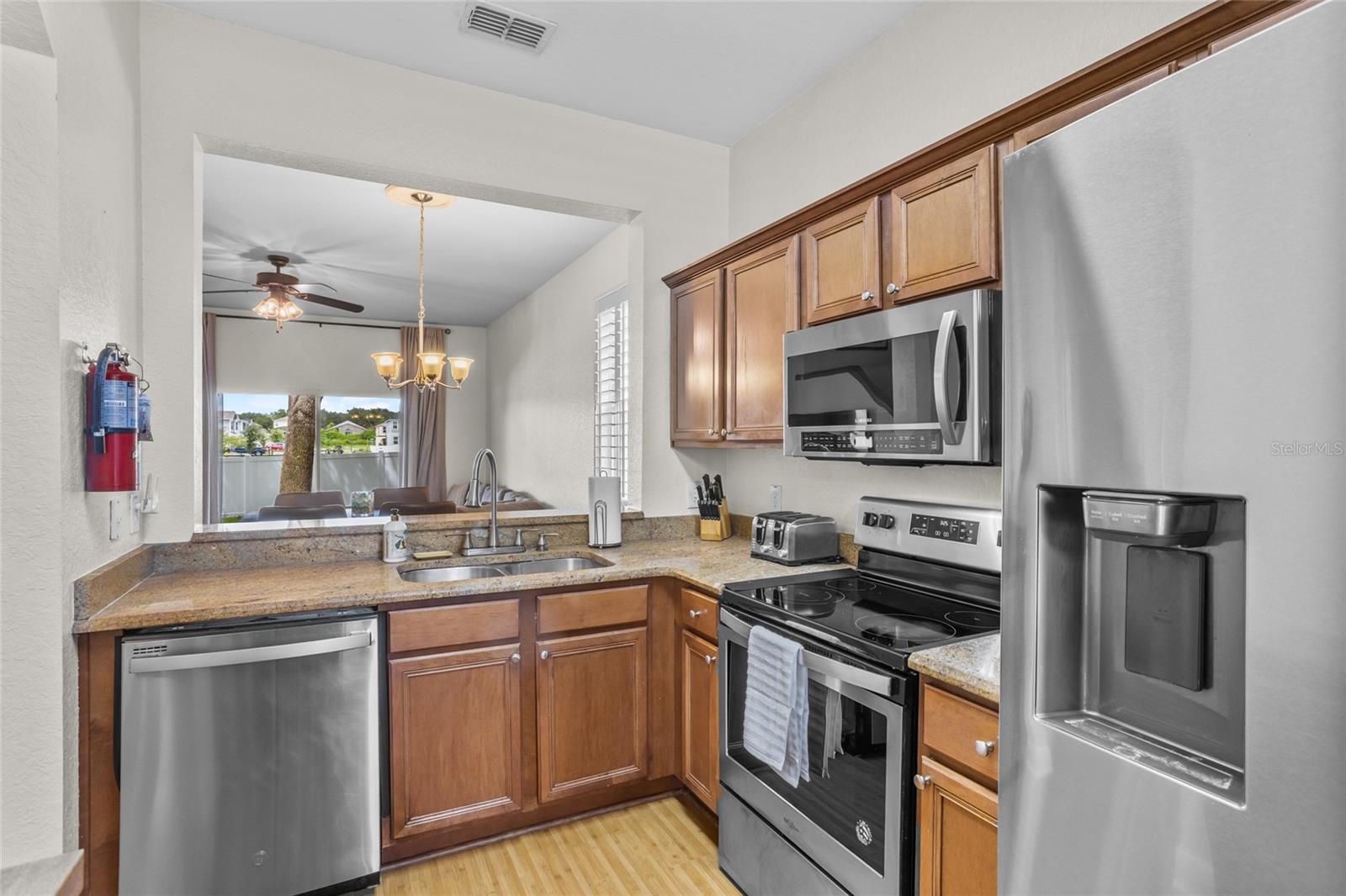 3102 CALABRIA AVE #3102