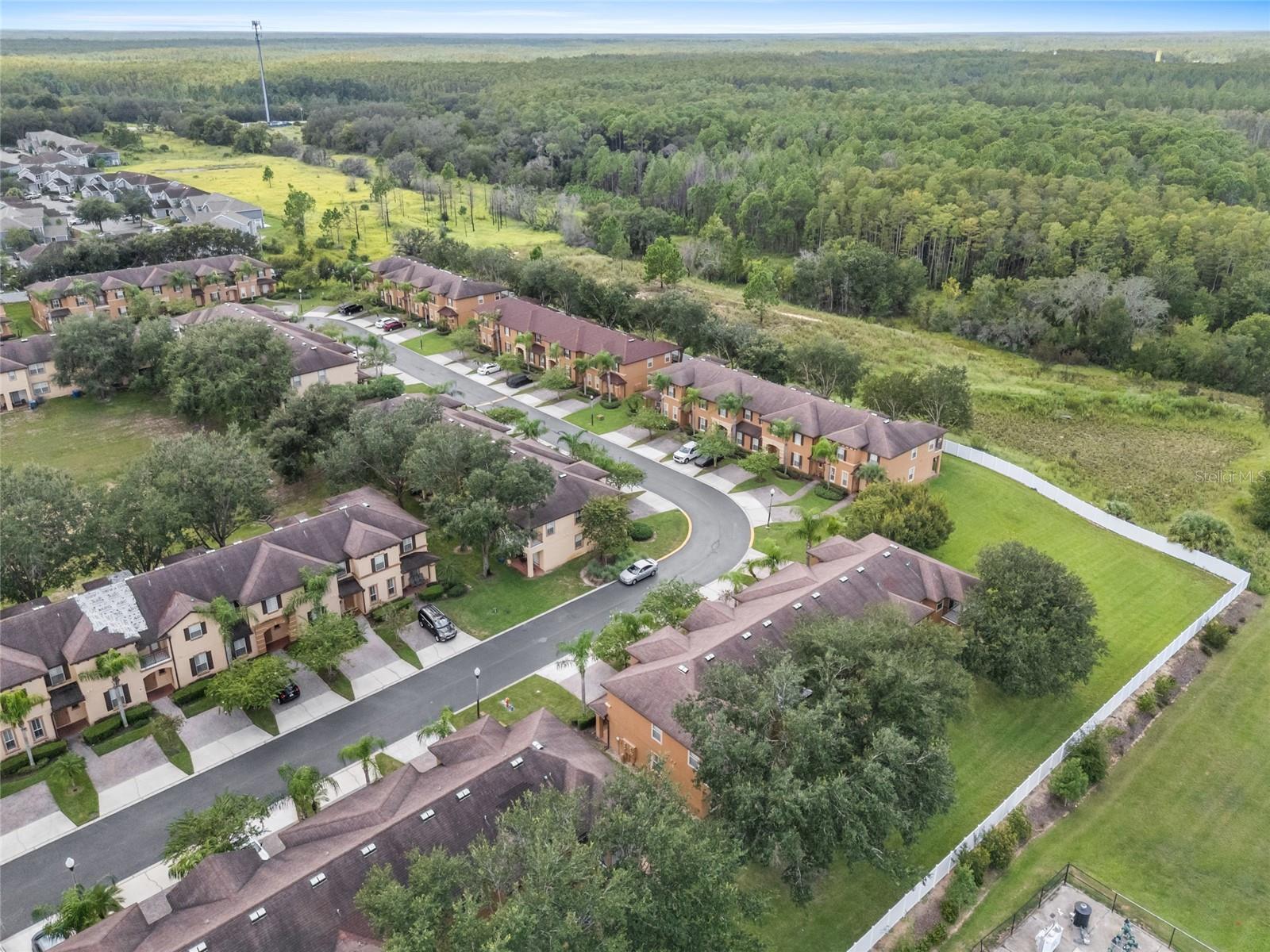 3102 CALABRIA AVE #3102