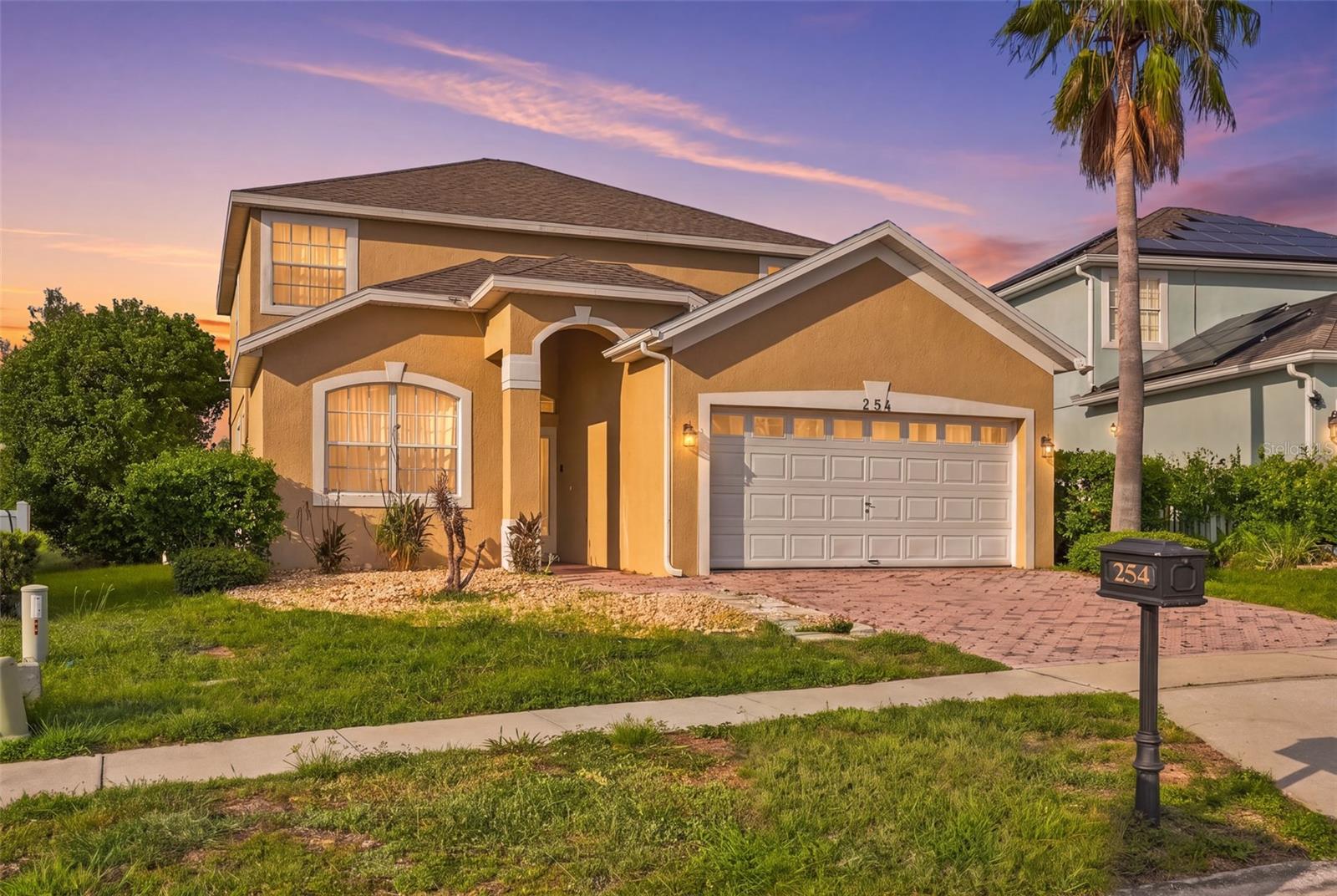 254 GLENEAGLES DR