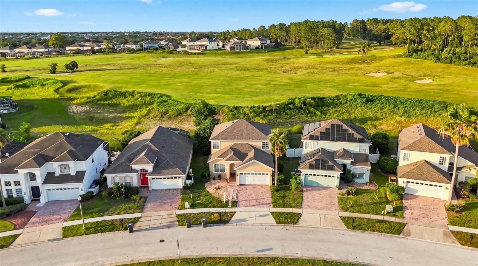 254 GLENEAGLES DR