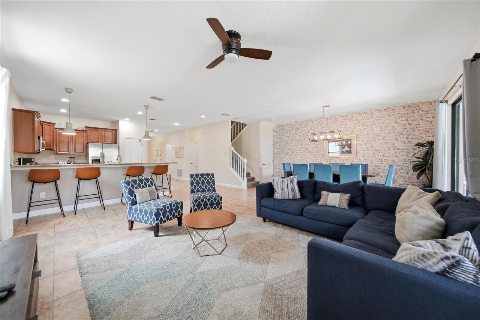 1416 MOON VALLEY DR