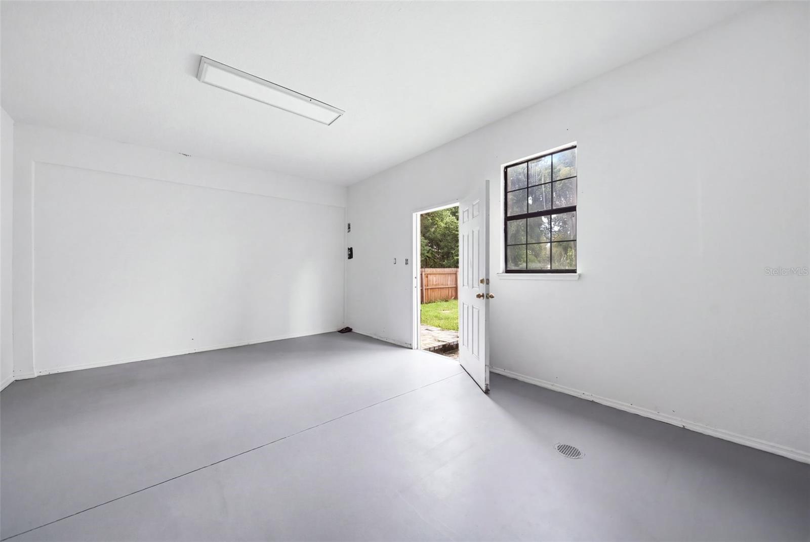 4855 LILLIAN BLACK RD