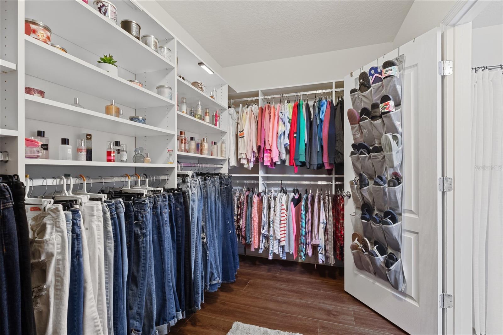 5759 MARSH LANDING DR