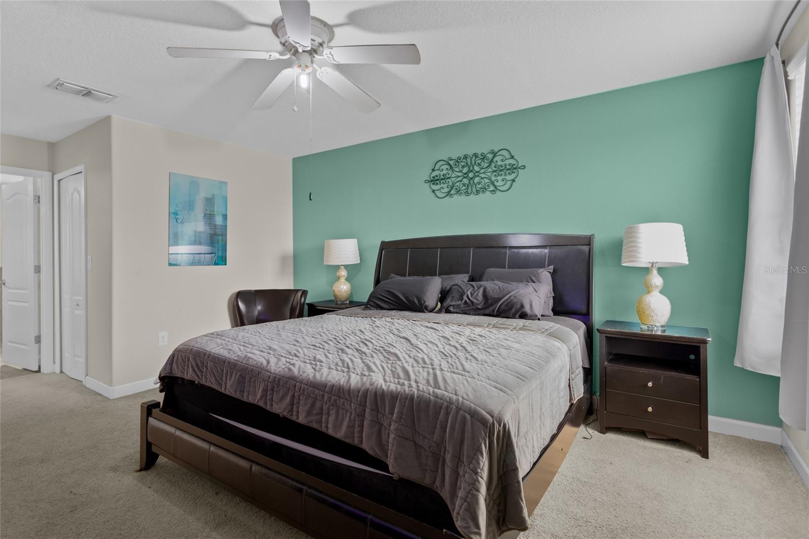 2287 VICTORIA DR