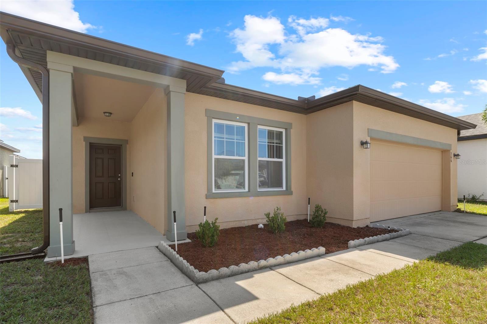 366 EAGLECREST DR