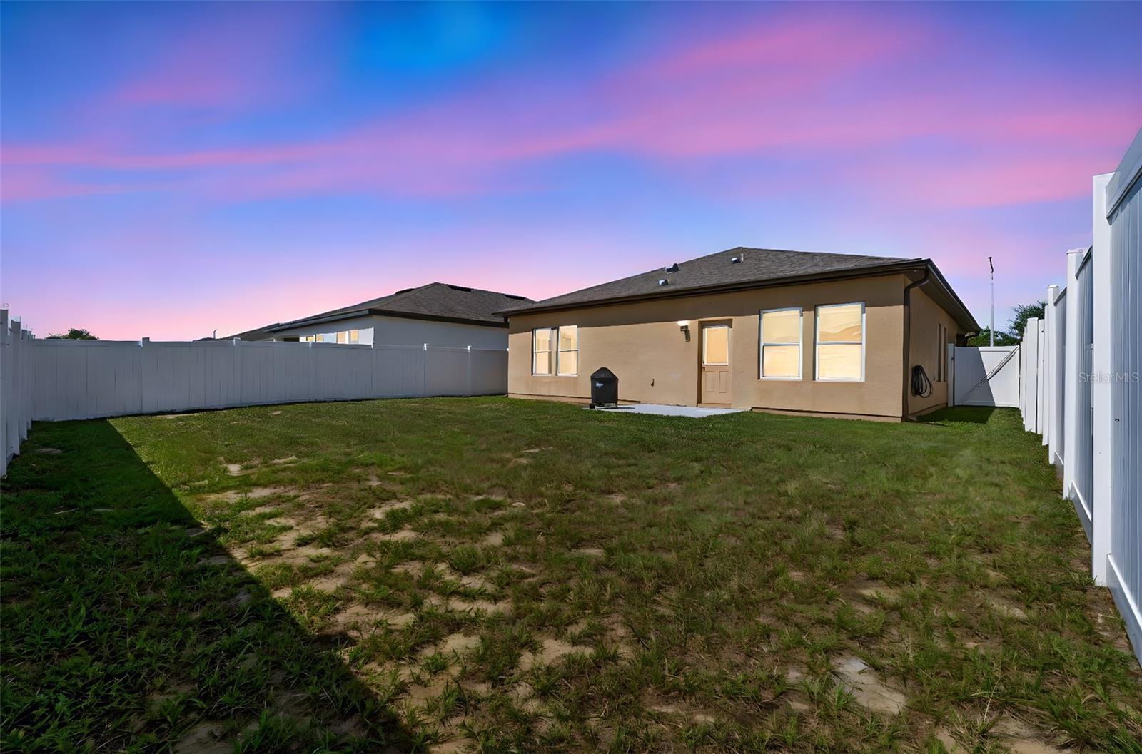 366 EAGLECREST DR