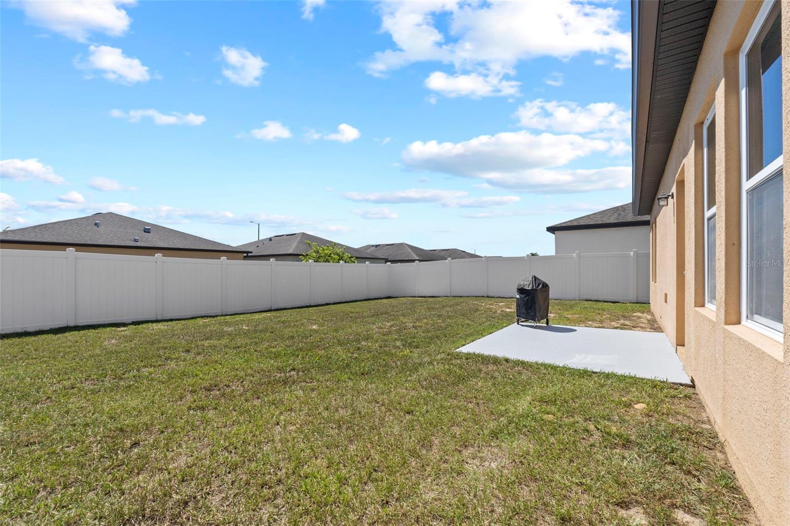 366 EAGLECREST DR